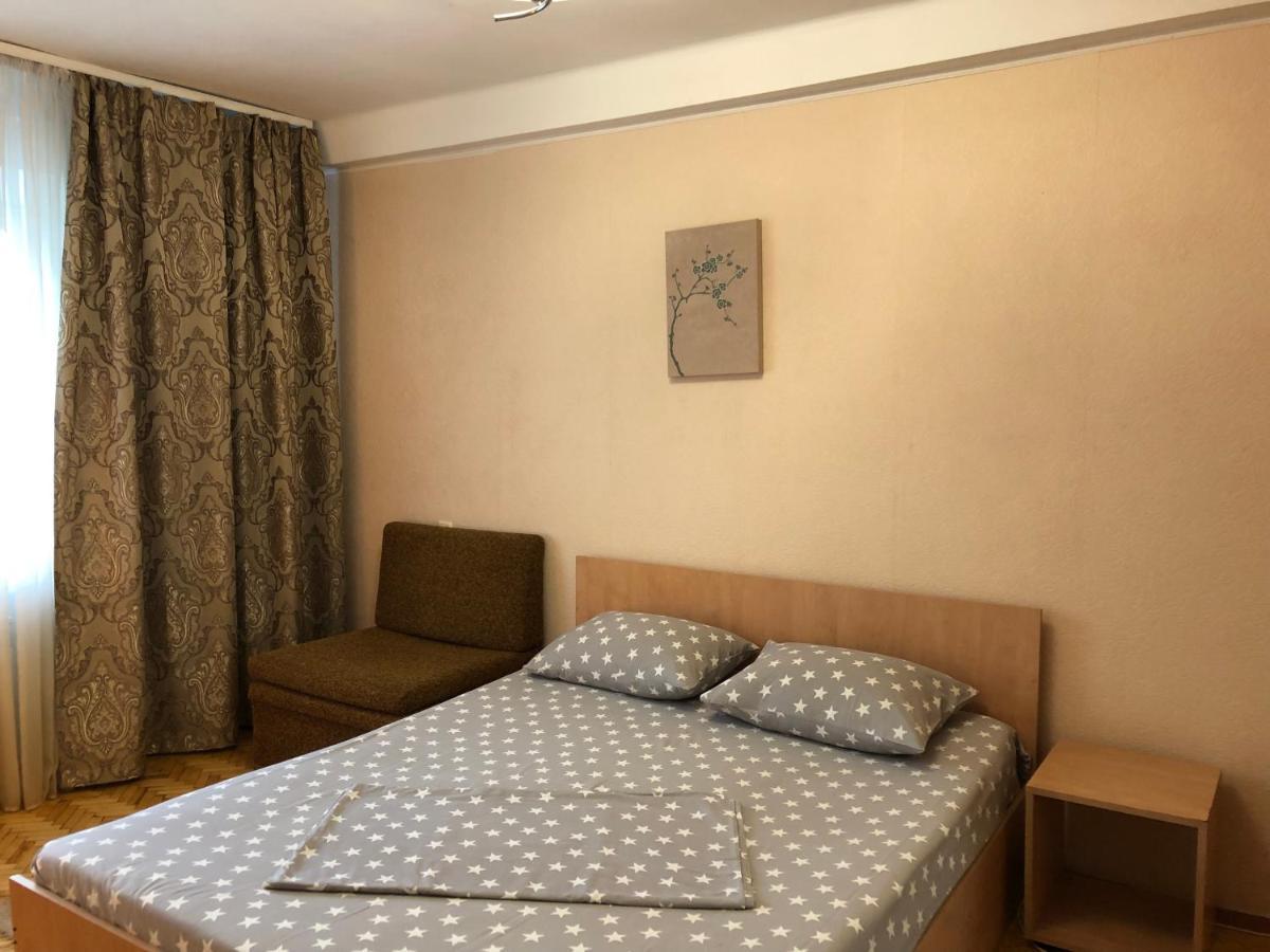 Kyiv Daily Rent Apartments On Bogdana Gavrilishina 10 Екстер'єр фото