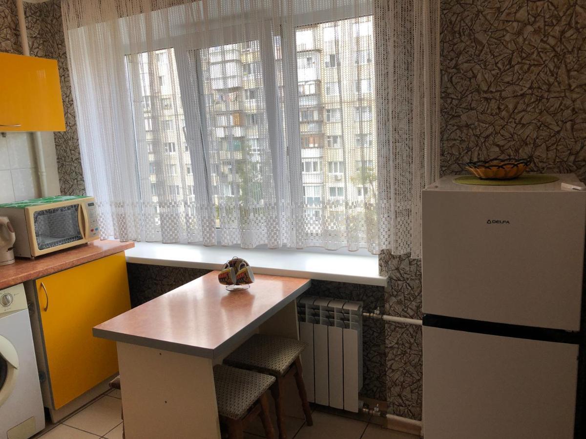 Kyiv Daily Rent Apartments On Bogdana Gavrilishina 10 Екстер'єр фото